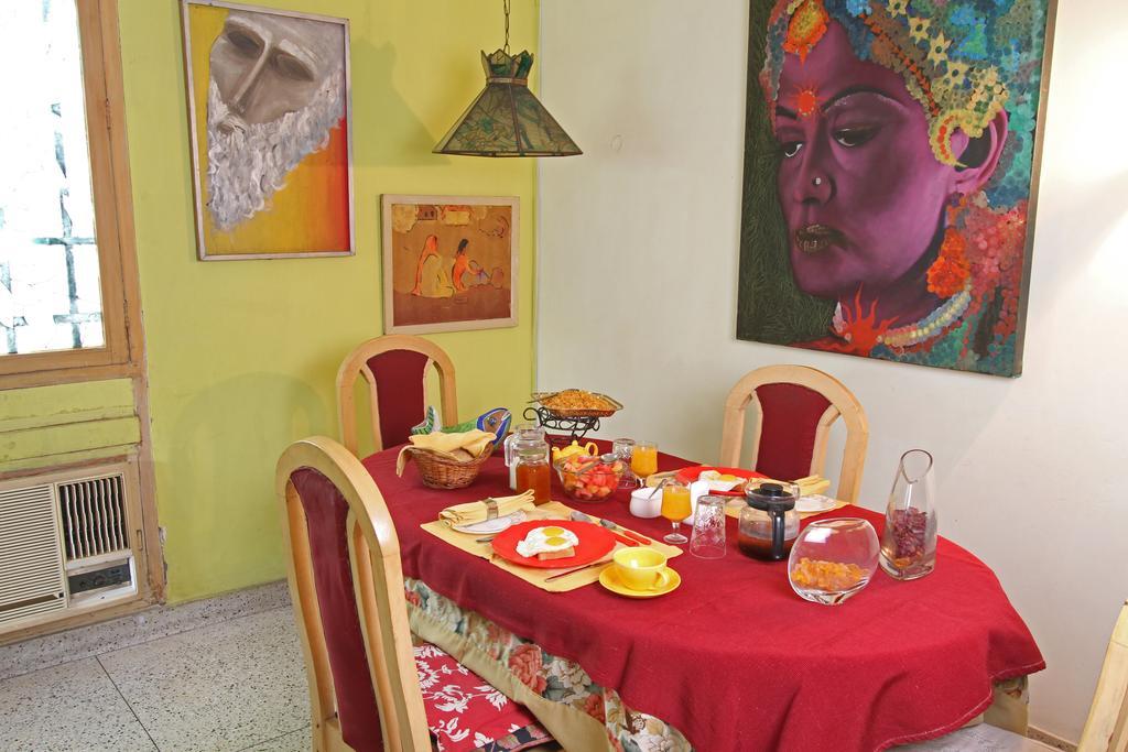 Nina Kochhar'S Homestay Nova Deli Exterior foto